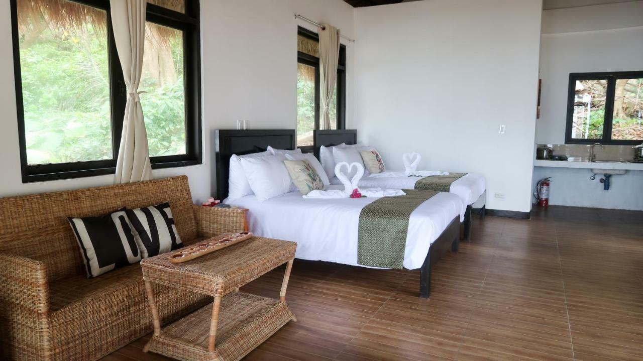 Moon Beach Villas เอลนิโด ภายนอก รูปภาพ