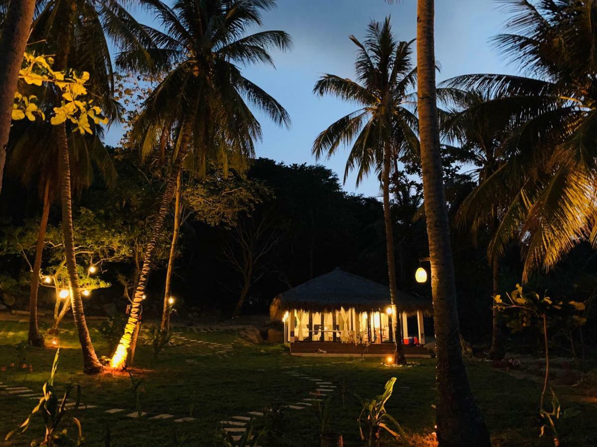 Moon Beach Villas เอลนิโด ภายนอก รูปภาพ