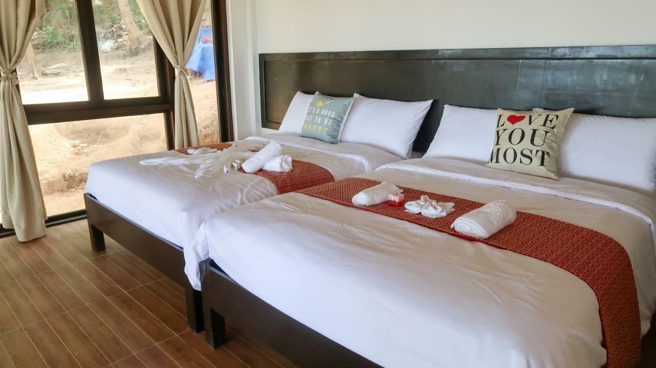 Moon Beach Villas เอลนิโด ภายนอก รูปภาพ